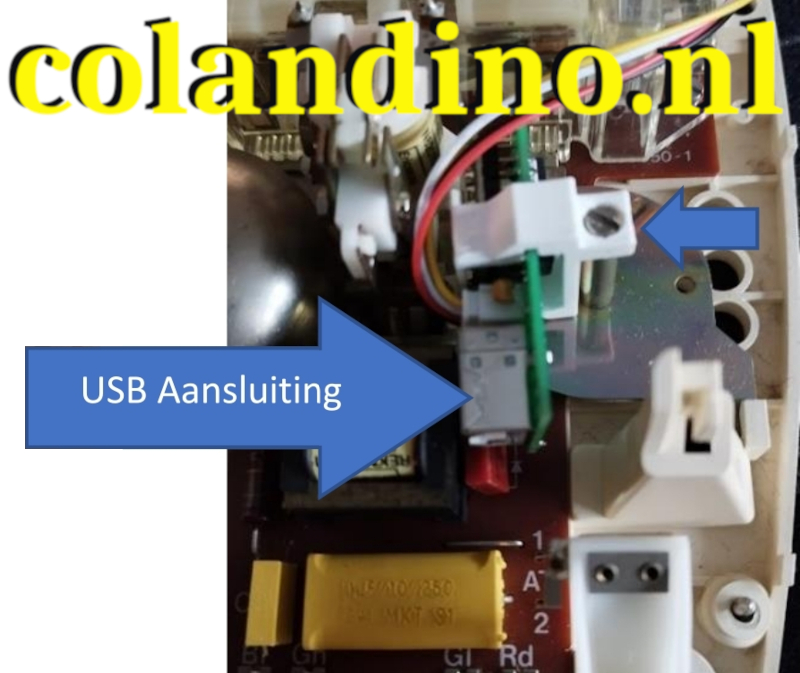 Plaats de print met de USB-aansluiting aan de voorkant van de telefoon.