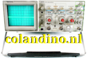 Tektronix 2235 oscilloscoop