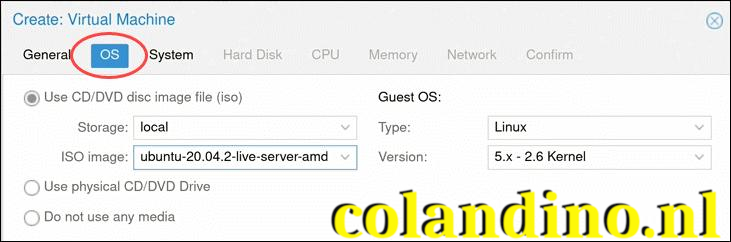 Selecteer het besturingssysteem voor de Proxmox virtuele machine.